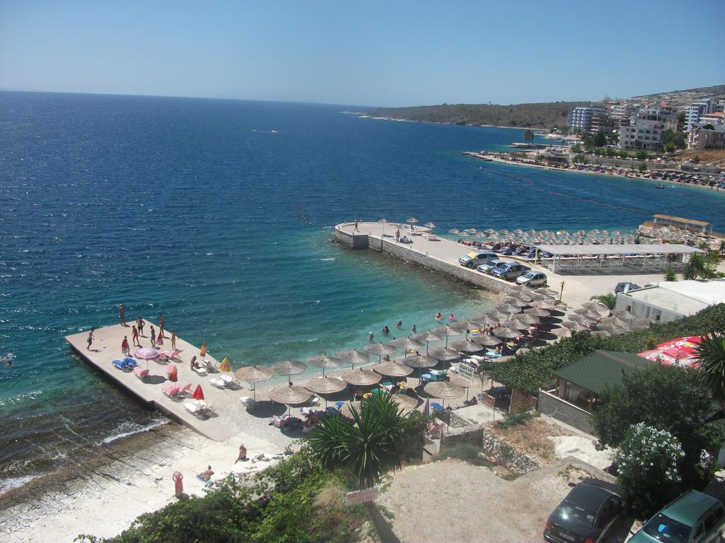 Hotel Piccolino Sarande Exterior photo