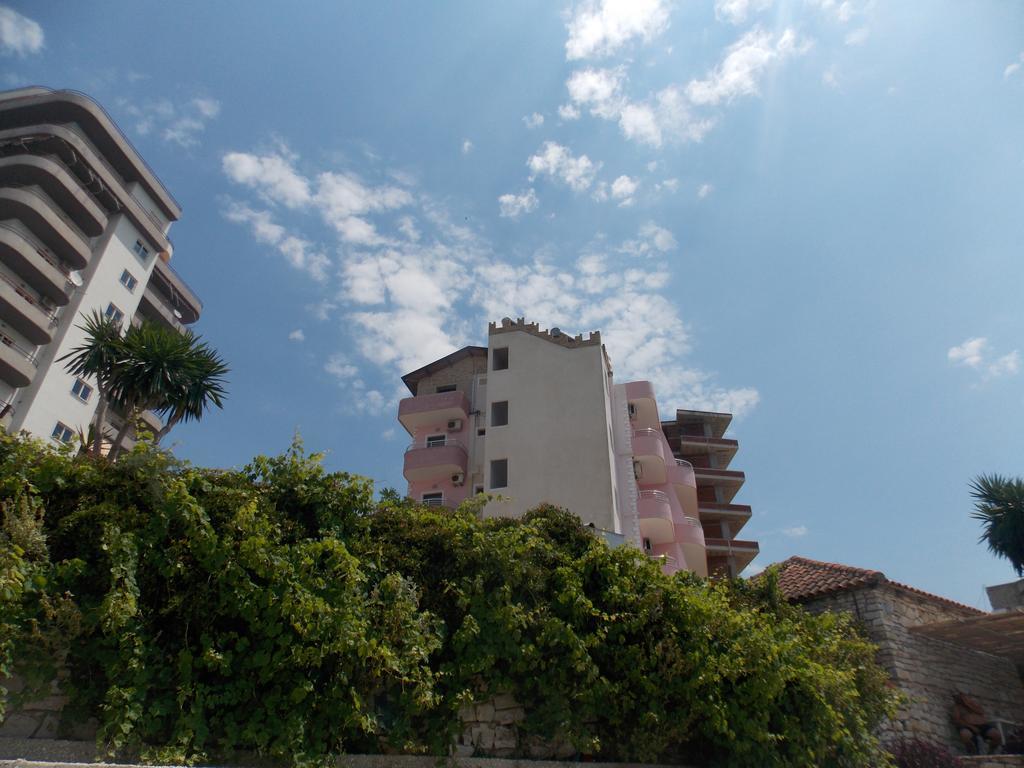 Hotel Piccolino Sarande Exterior photo